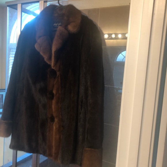 Ranch Mink coat - Picture 2 of 4